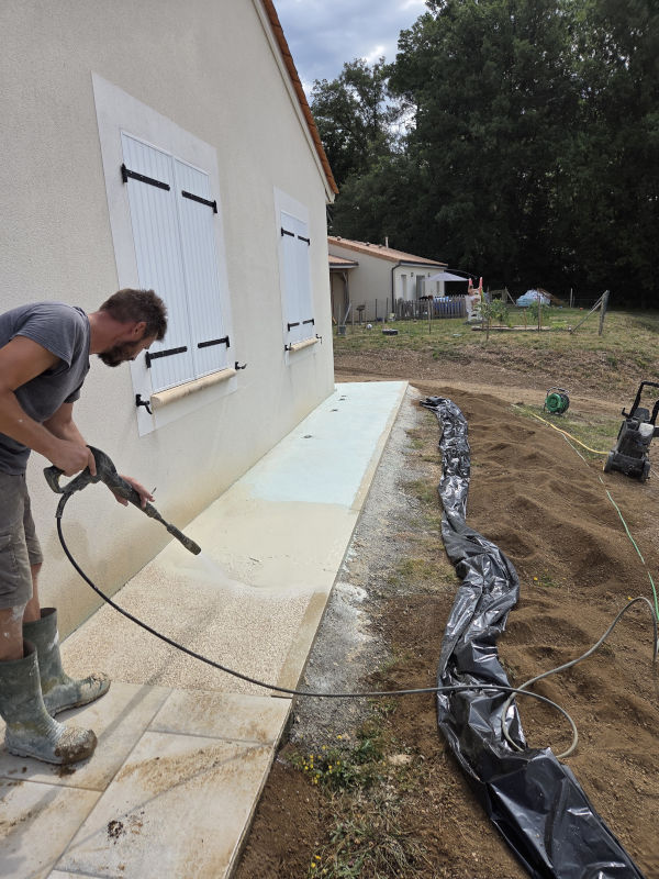 Lavage au karcher du désactivant à béton réalisé par l'entreprise TCTP